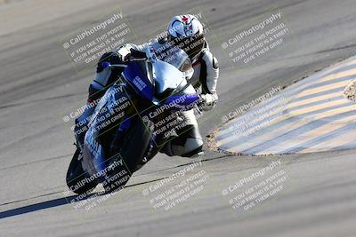 media/Jan-08-2022-SoCal Trackdays (Sat) [[1ec2777125]]/Turn 10 (2pm)/